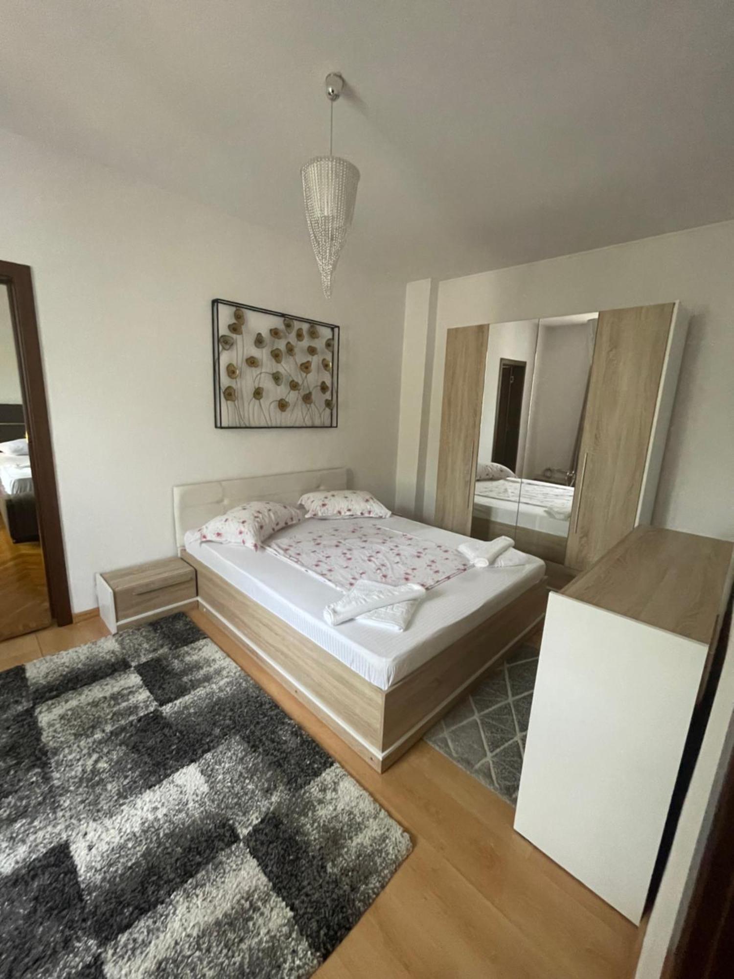 Ana'S Home Sibiu Luaran gambar